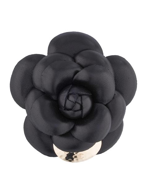 chanel camellia d'eau|The Camélia Brooches .